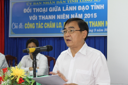 Đồng chí Đỗ Hữu Lâm - Chủ tịch UBND tỉnh Long An phát biểu tại buổi đối thoại